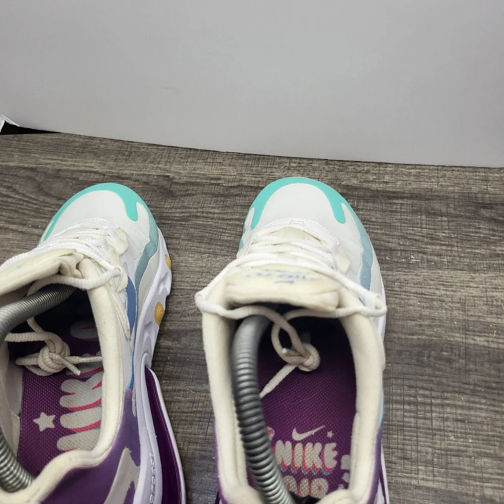 Nike Air Max 270 React Women's Size 7 White Gradient Shift Shoes Sneakers